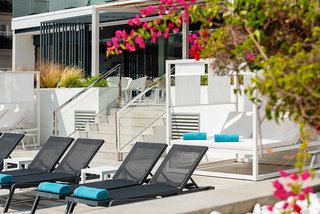 L'Azure Hotel