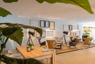 L'Azure Hotel