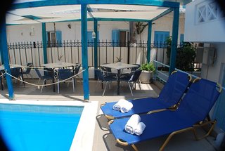 Renia Hotel