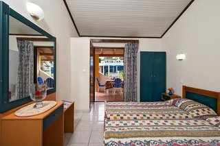 Blue Lagoon Holiday Apartments