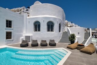 Eteoro Suites