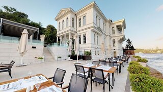 A'jia Hotel