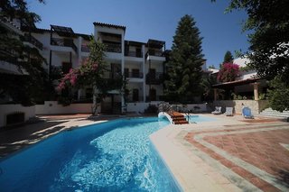 Rena Apartments