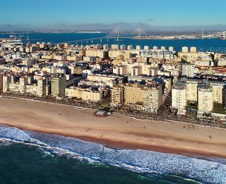 Hotel Cádiz Paseo del Mar Affiliated by Meliá