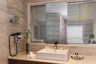 Boutique 5 Hotel & Spa