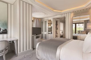 Wyndham Grand Istanbul Kalamis Marina Hotel