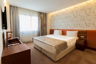 Ramada Hotel & Suites by Wyndham Istanbul Atakoy