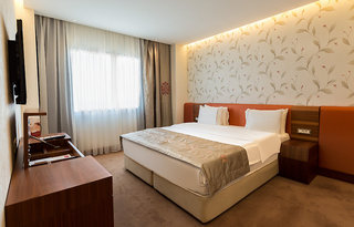 Ramada Hotel & Suites by Wyndham Istanbul Atakoy