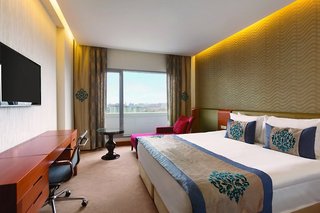 Ramada Hotel & Suites by Wyndham Istanbul Atakoy