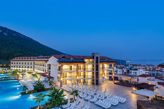 Ramada Resort by Wyndham Akbuk