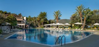 DoubleTree by Hilton Bodrum Isil Club Resort