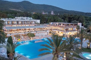 DoubleTree by Hilton Bodrum Isil Club Resort