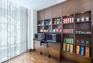 Hilton Garden Inn Dubai Al Muraqabat