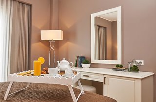 Renata Suites Boutique Hotel