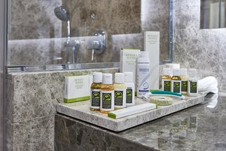Renata Suites Boutique Hotel
