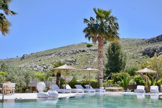 Caesars Gardens Hotel & Spa