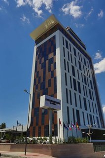 Royal Stay Palace Hotel