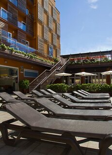 ALEGRIA Plaza Paris