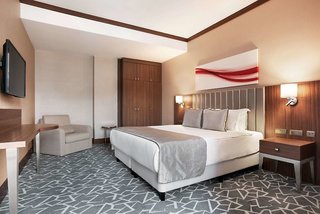 Ramada by Wyndham Istanbul Alibeykoy