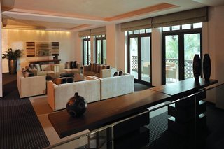 Manzil Downtown