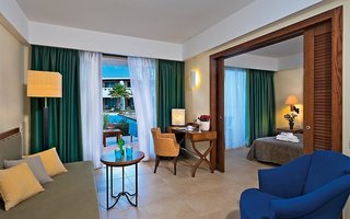 Giannoulis – Cavo Spada Luxury Sports & Leisure Resort & Spa